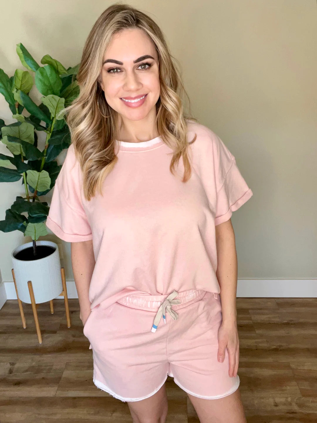 COZY TOP & DRAWSTRING SHORTS SET IN PINK MILKSHAKE