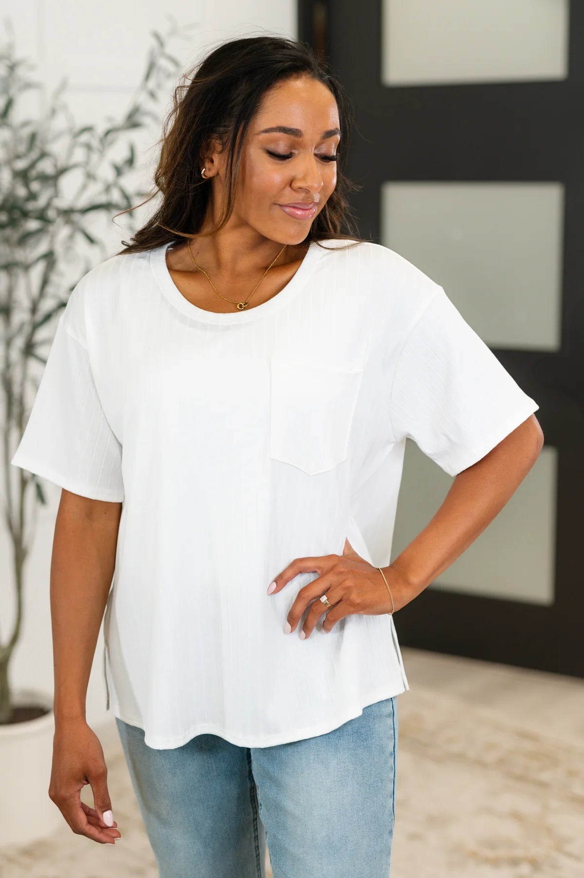 TAKE IT EASY SLOUCHY TEE IN IVORY