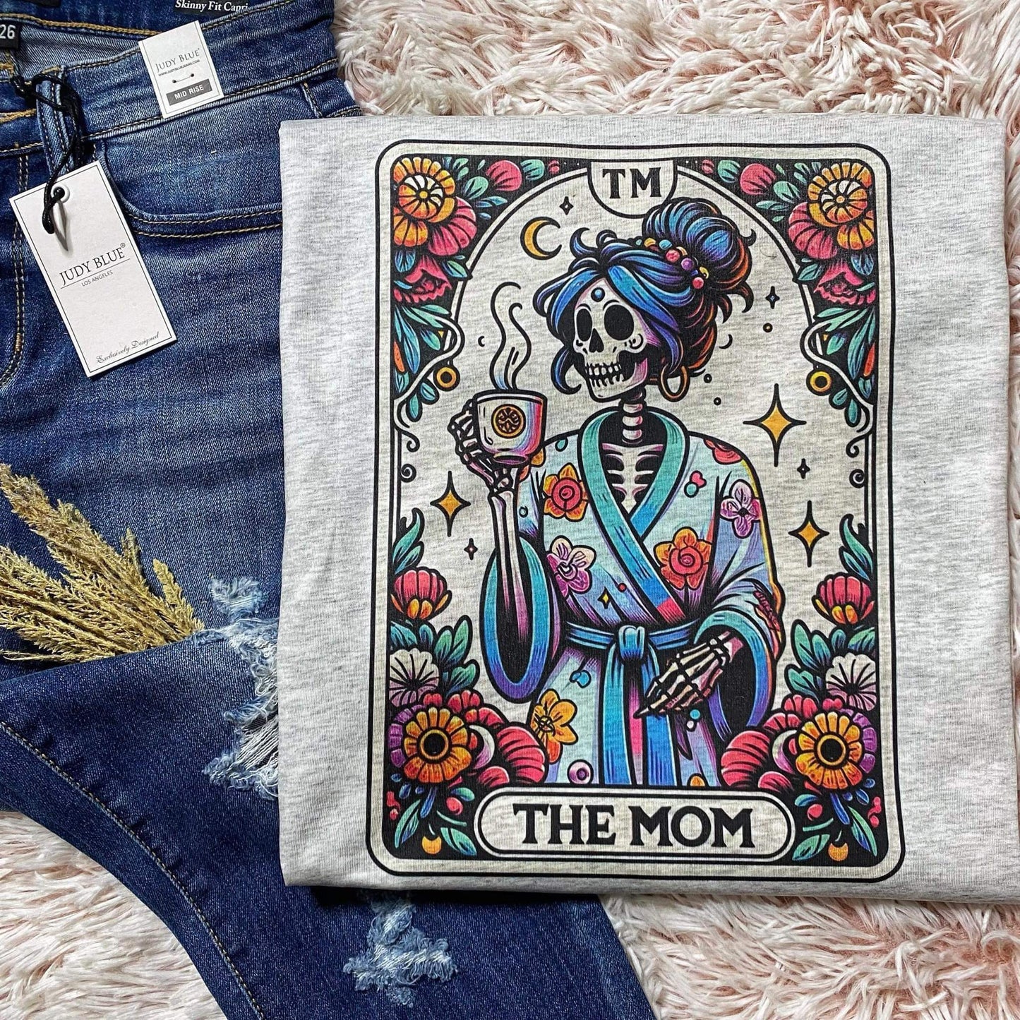 The Mom Tee