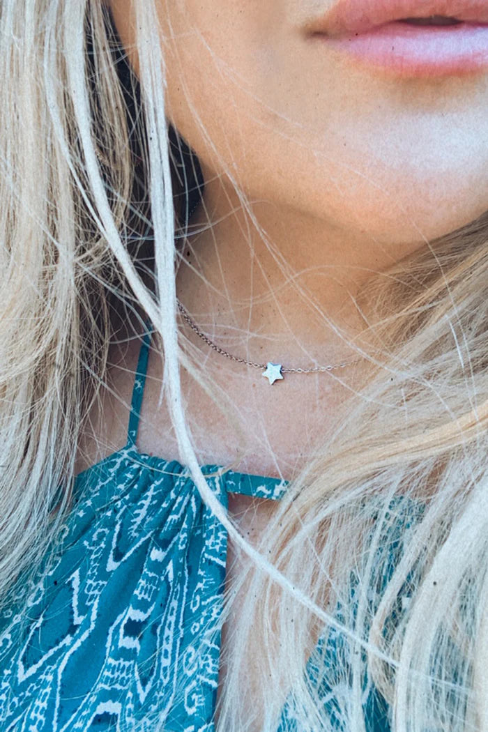 Tiny Star Necklace