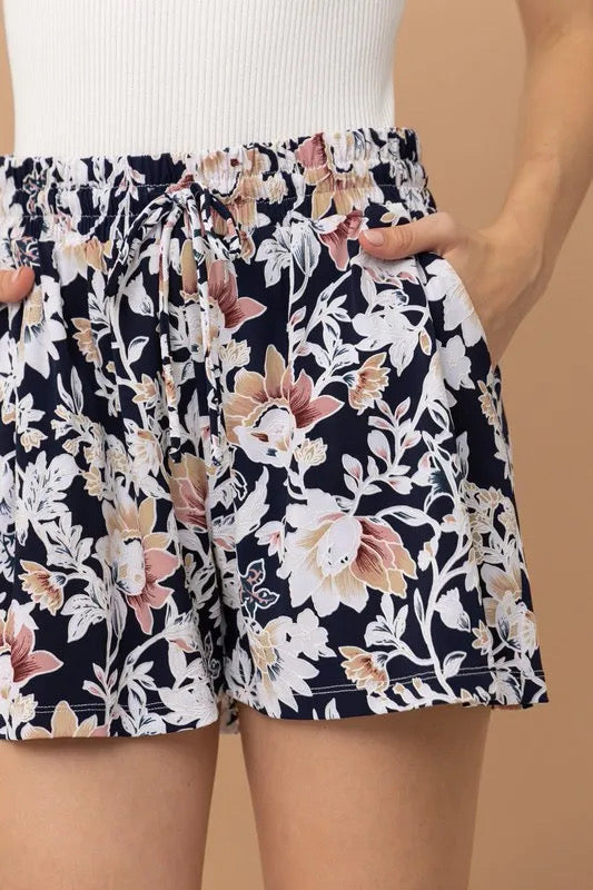 Wrinkle-free Stretchy Cooling Fabric Shorts