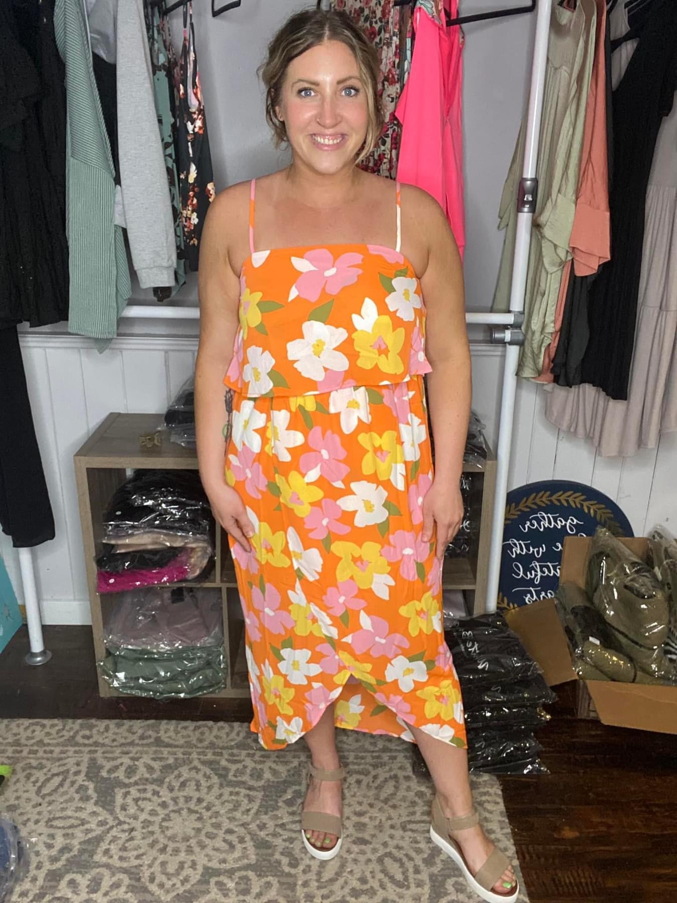 TULIP HEM MAXI DRESS IN DREAMSICLE SUMMER FLORALS