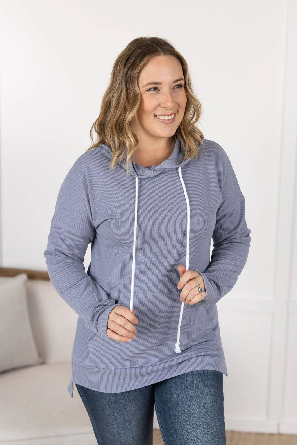 Kacey Pullover