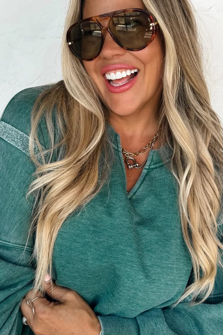 THE COMFY CUT SWEATSHIRT