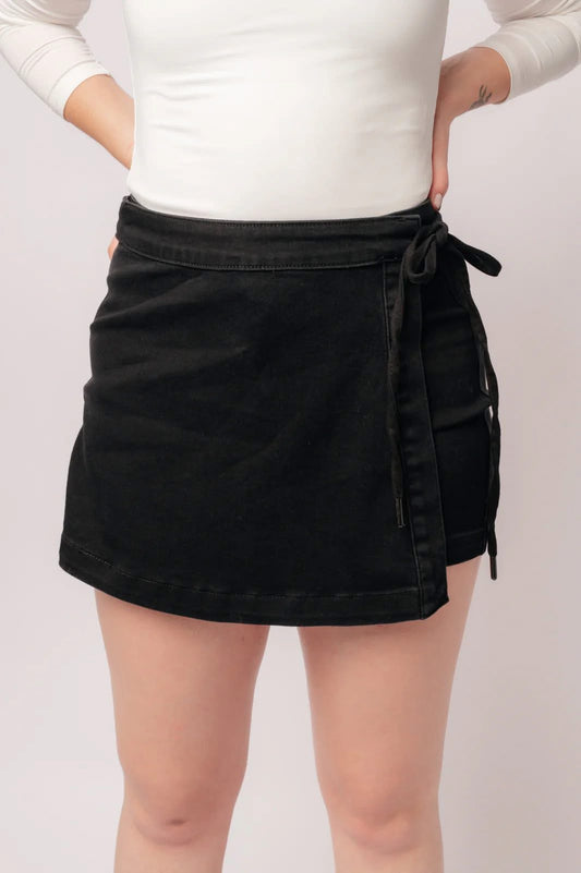 BENTLI HIGH RISE SIDE TIE DENIM SKORT
