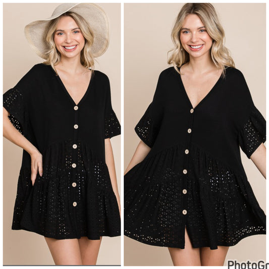Curtsy Eyelet Top